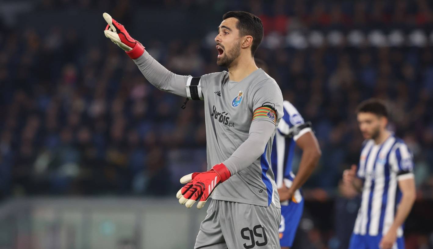 更因为作为 更因为作为