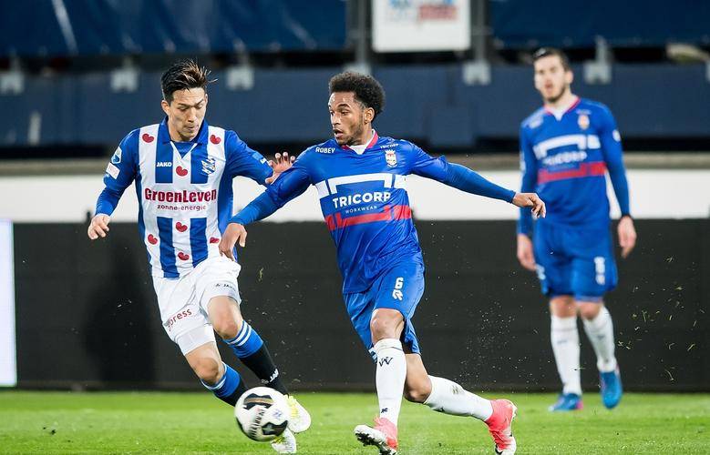 来一名新援 来一名新援