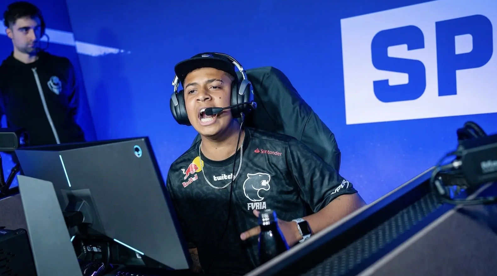 续补强阵容 续补强阵容