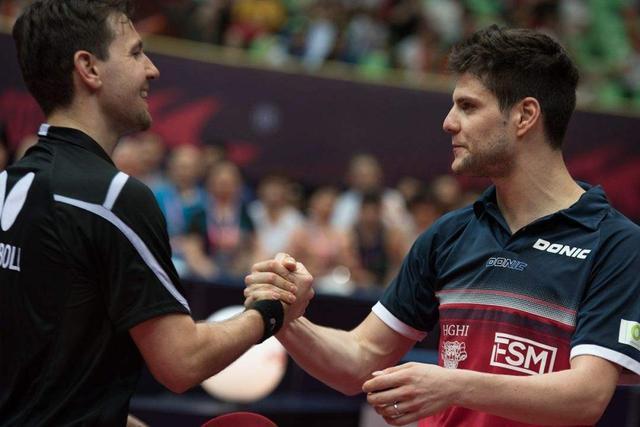 从话题到转 从话题到转