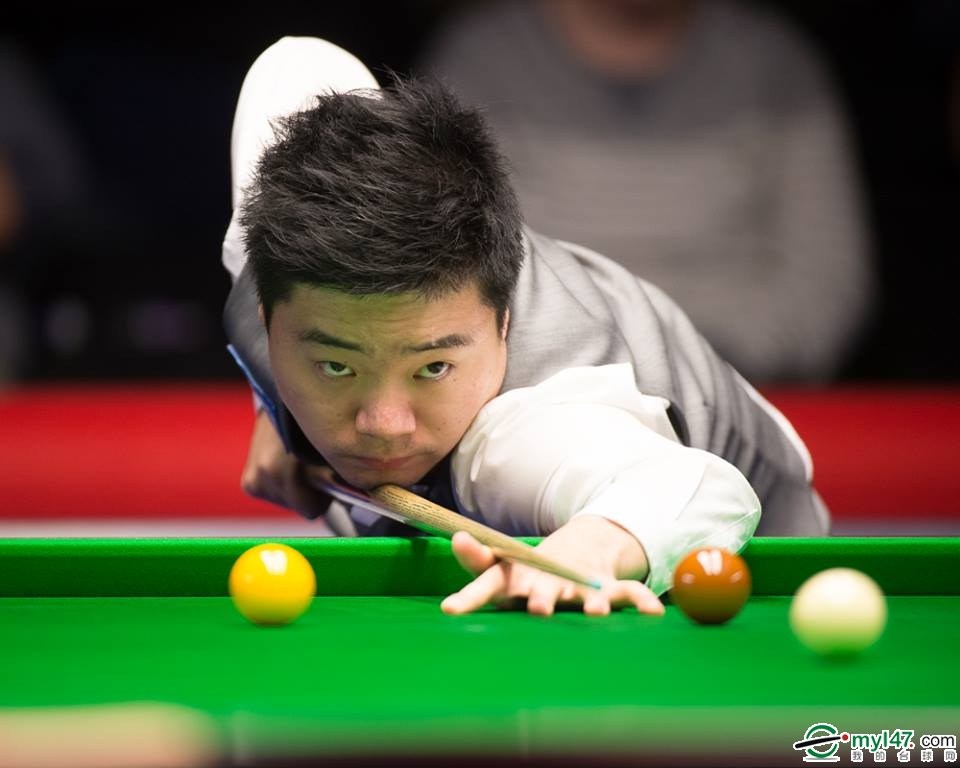 纪律捏合在 纪律捏合在